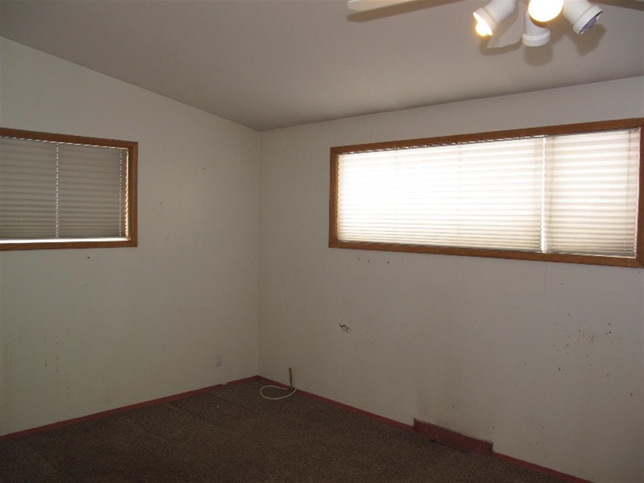 12104 E Skyview Ave - Photo 8