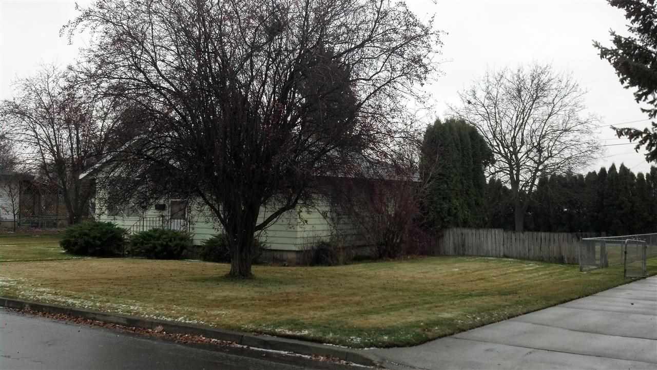 13222 E Boone Ave - Photo 18