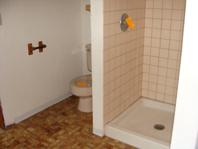 1705 N Herald Rd - Photo 4