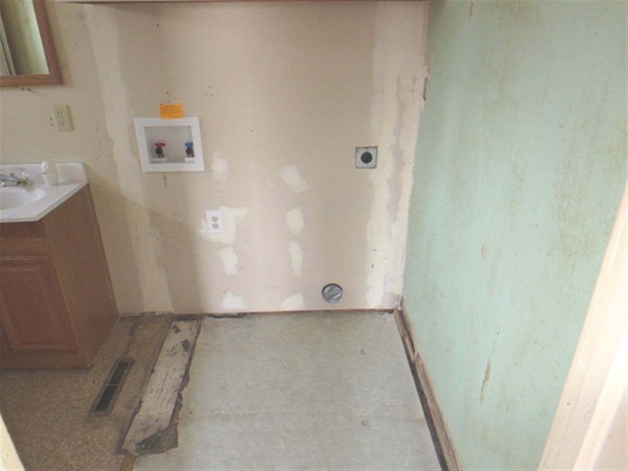 408 E Olympic Ave - Photo 9