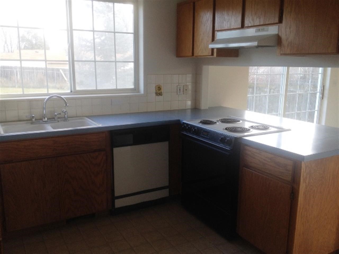 2928 N Dakota - Photo 4