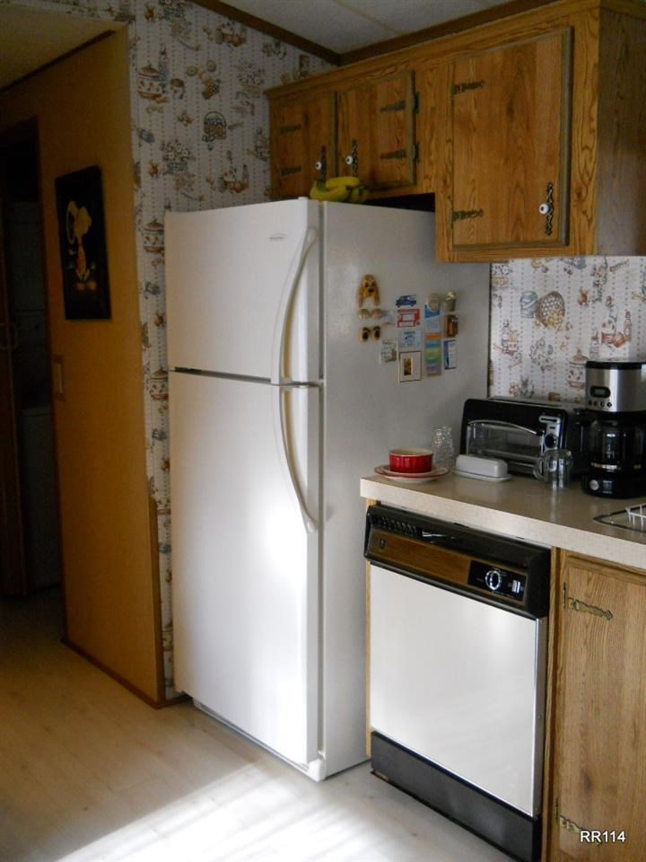 2601 N Barker #114 - Photo 4