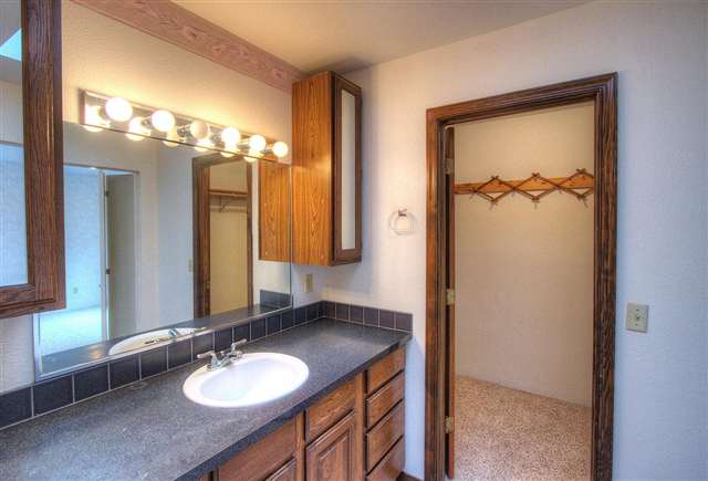 2425 E Westmoreland Rd - Photo 6