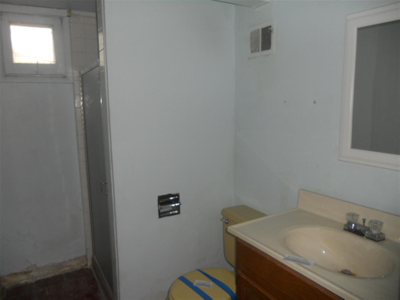 417 E Walton Avenue - Photo 14