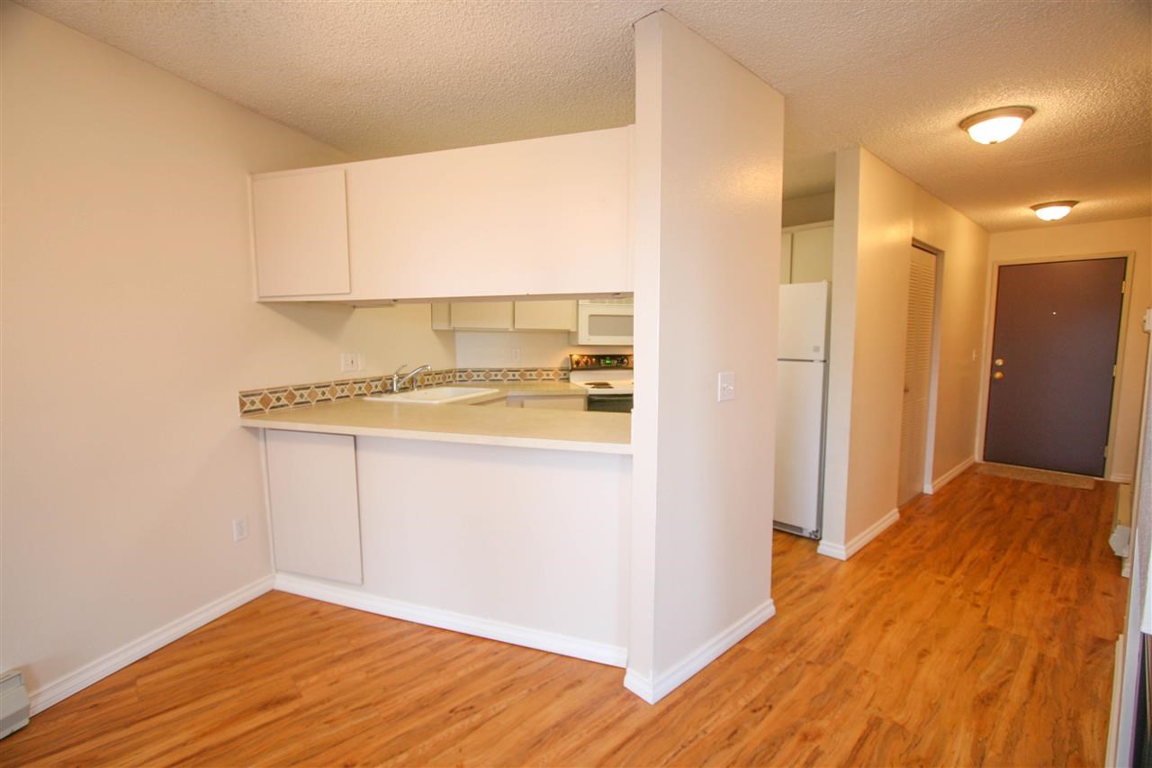 10321 E Main Ave - Photo 4