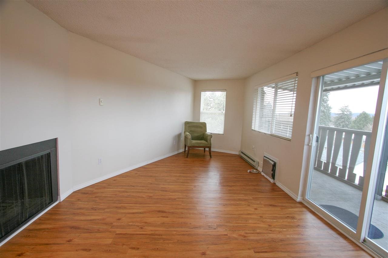10321 E Main Ave - Photo 7