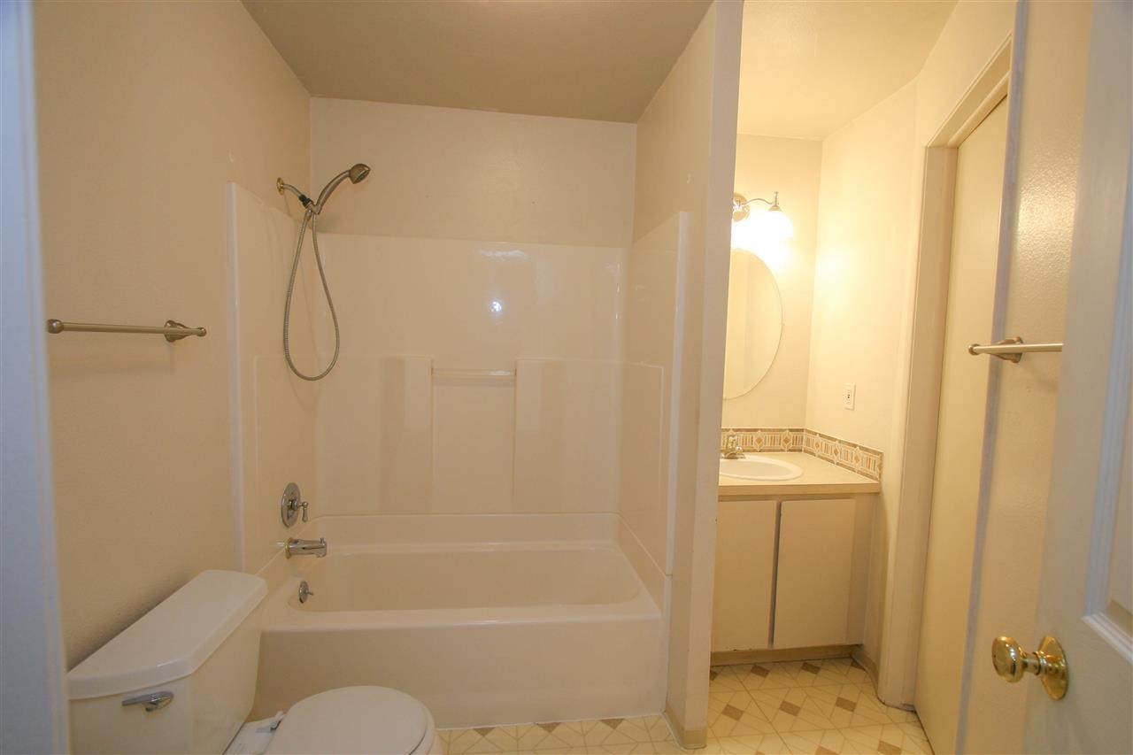 10321 E Main Ave - Photo 9