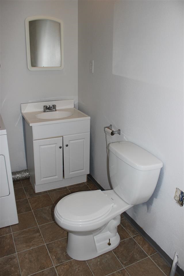 18304 E 11TH Ave - Photo 14