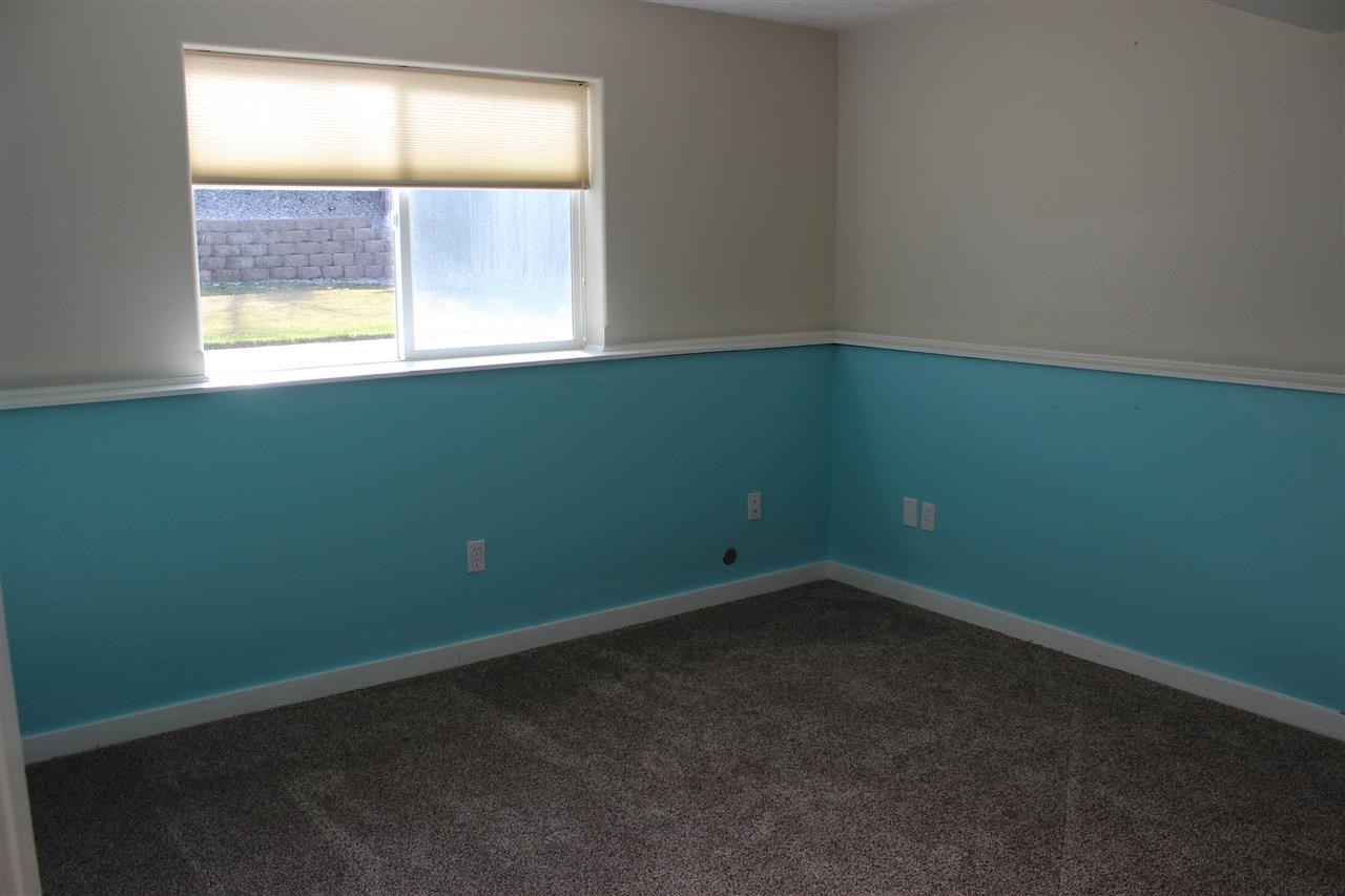 18304 E 11TH Ave - Photo 15