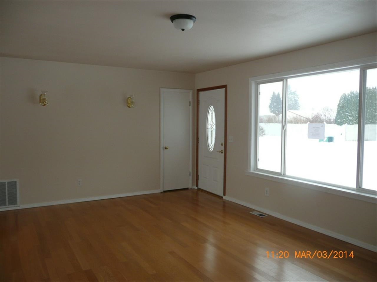 13209 E Main Ave - Photo 3