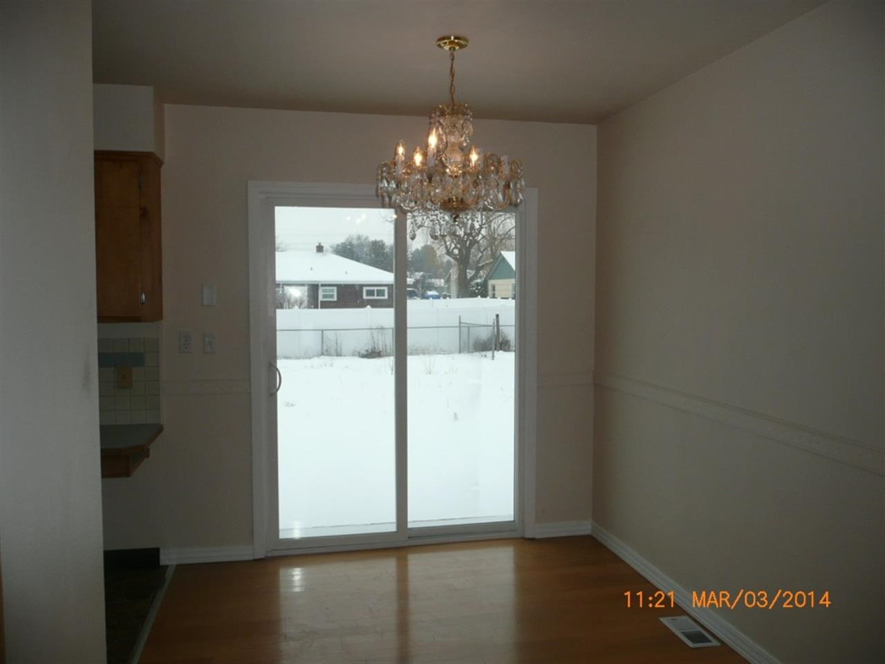 13209 E Main Ave - Photo 4