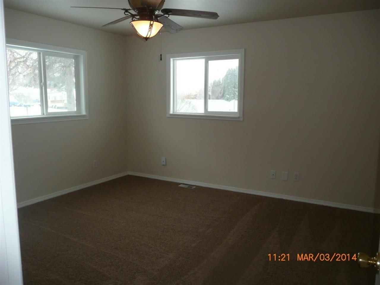 13209 E Main Ave - Photo 8