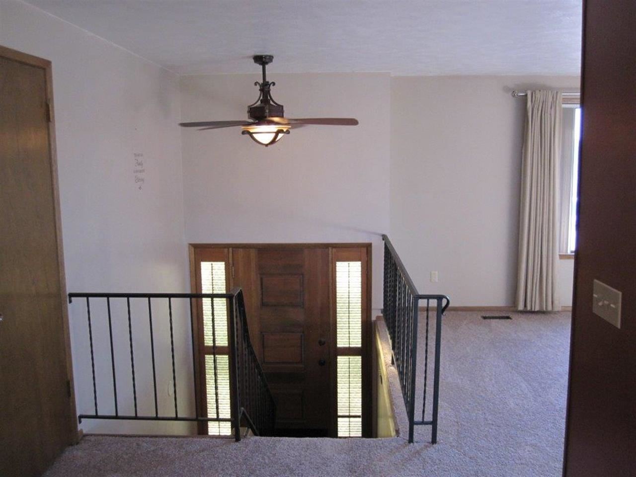 37214 N Prescott Rd - Photo 3