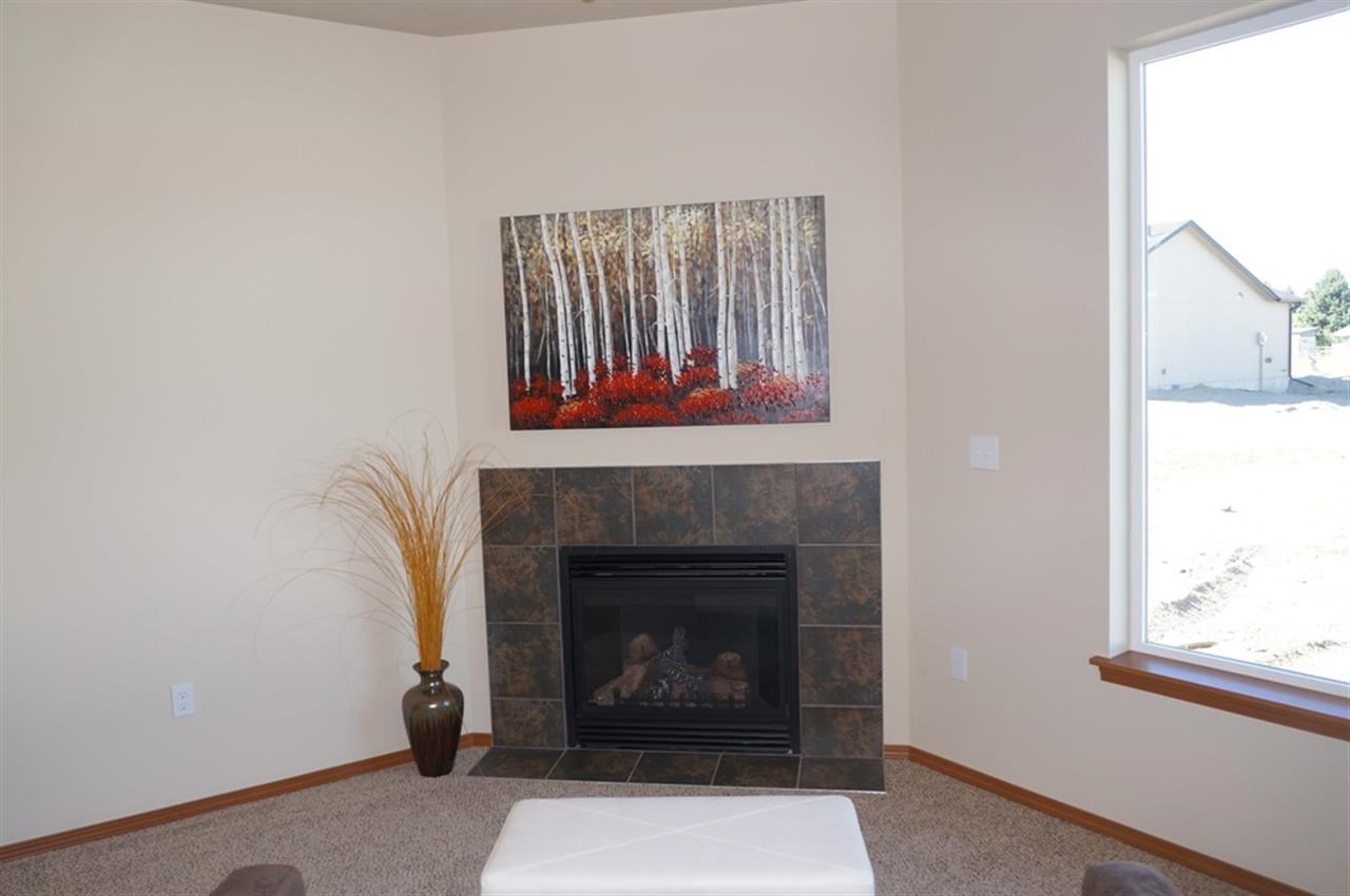 1305 N Robie Ln - Photo 11