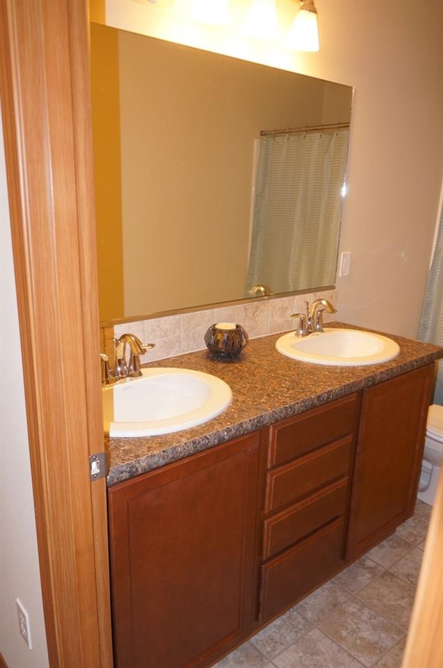 1305 N Robie Ln - Photo 12