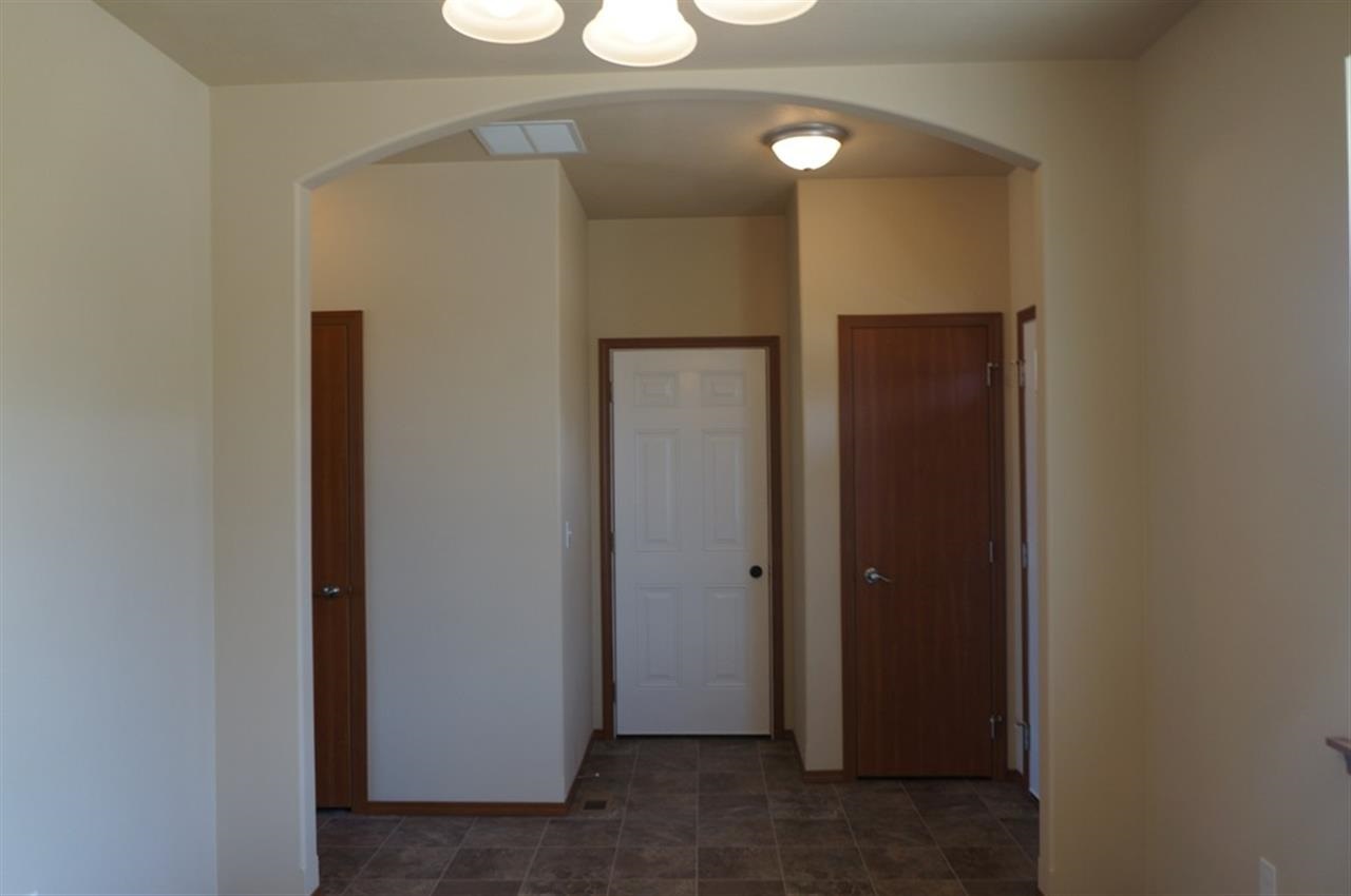 1305 N Robie Ln - Photo 9