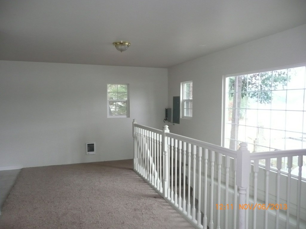 22723 E Park Beach Rd - Photo 4