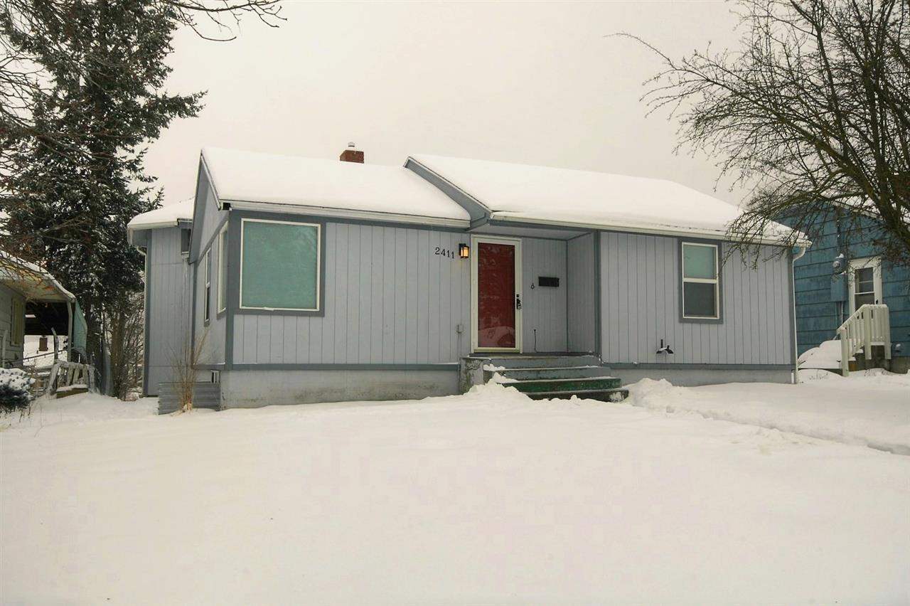 2411 W Broad Ave - Photo 1