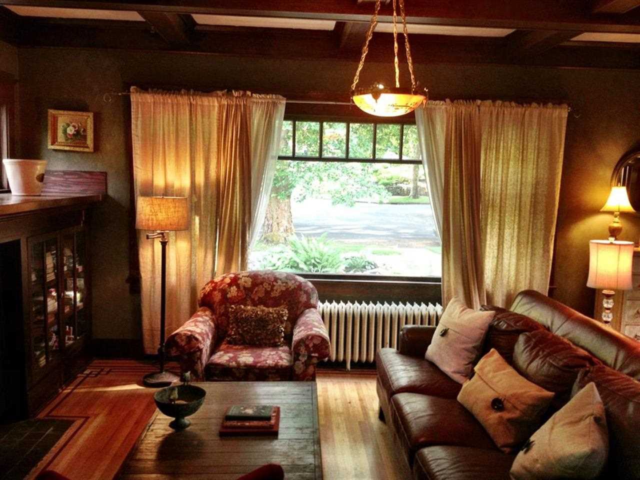 634 W 21st Ave - Photo 7