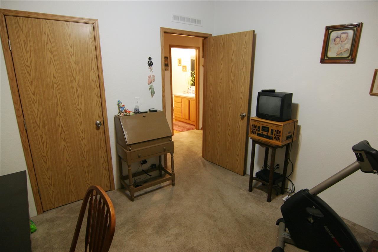 14718 N Farragut Ln - Photo 8
