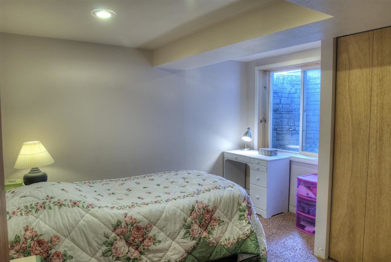 1328 E Rockwell Ave - Photo 10