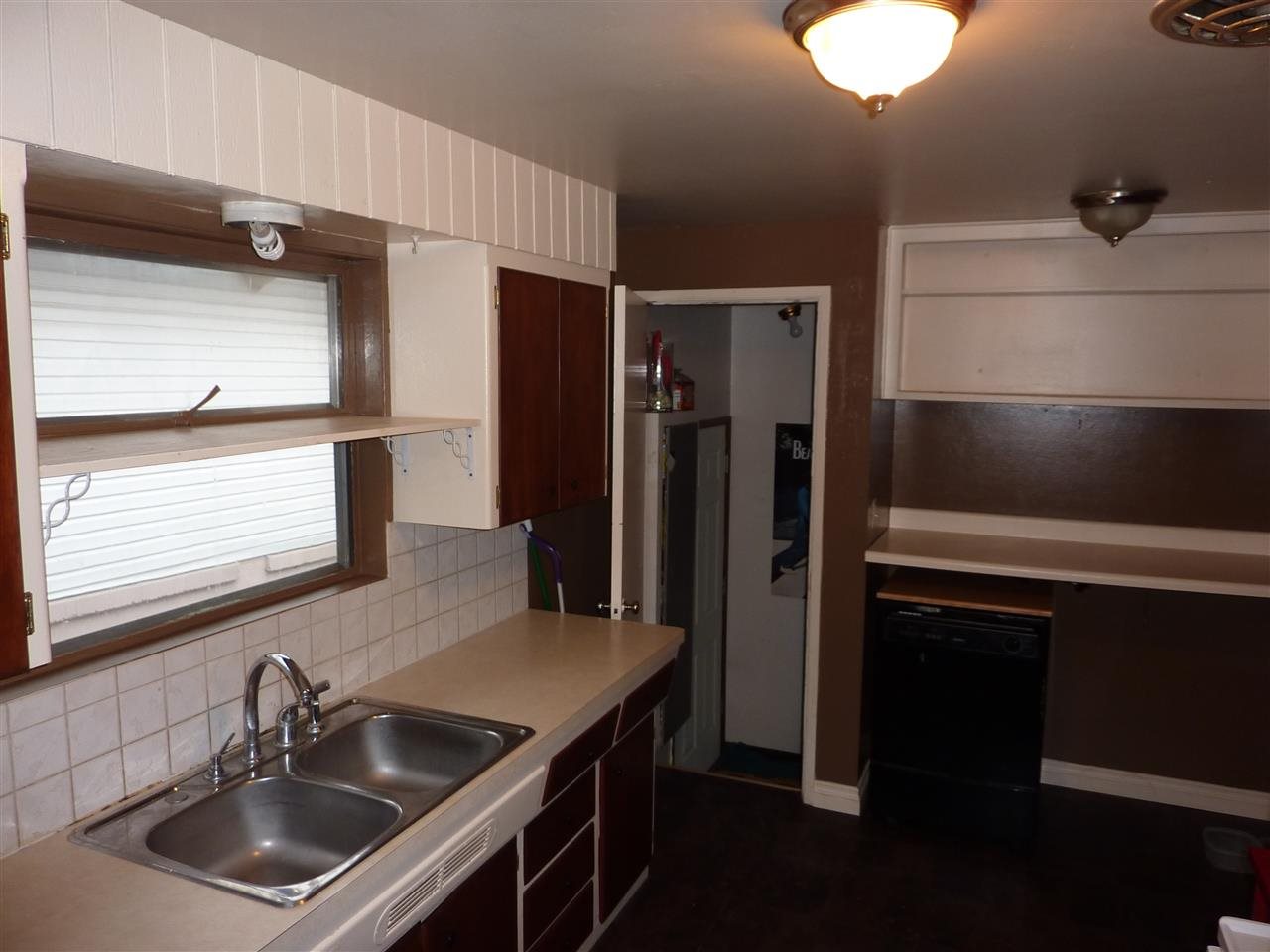 3827 E 16th Ave - Photo 4