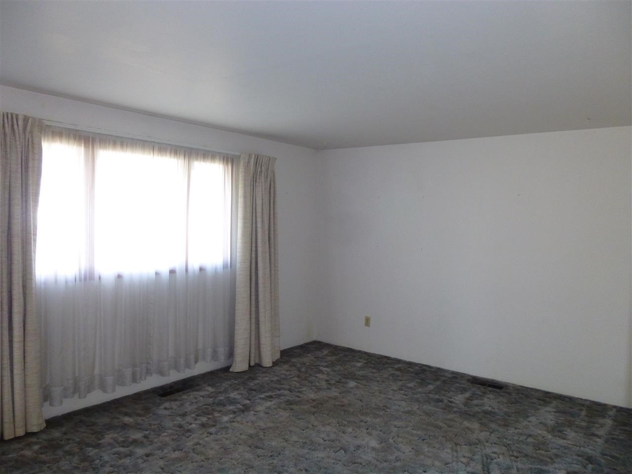 4516 E 2nd Ave - Photo 4