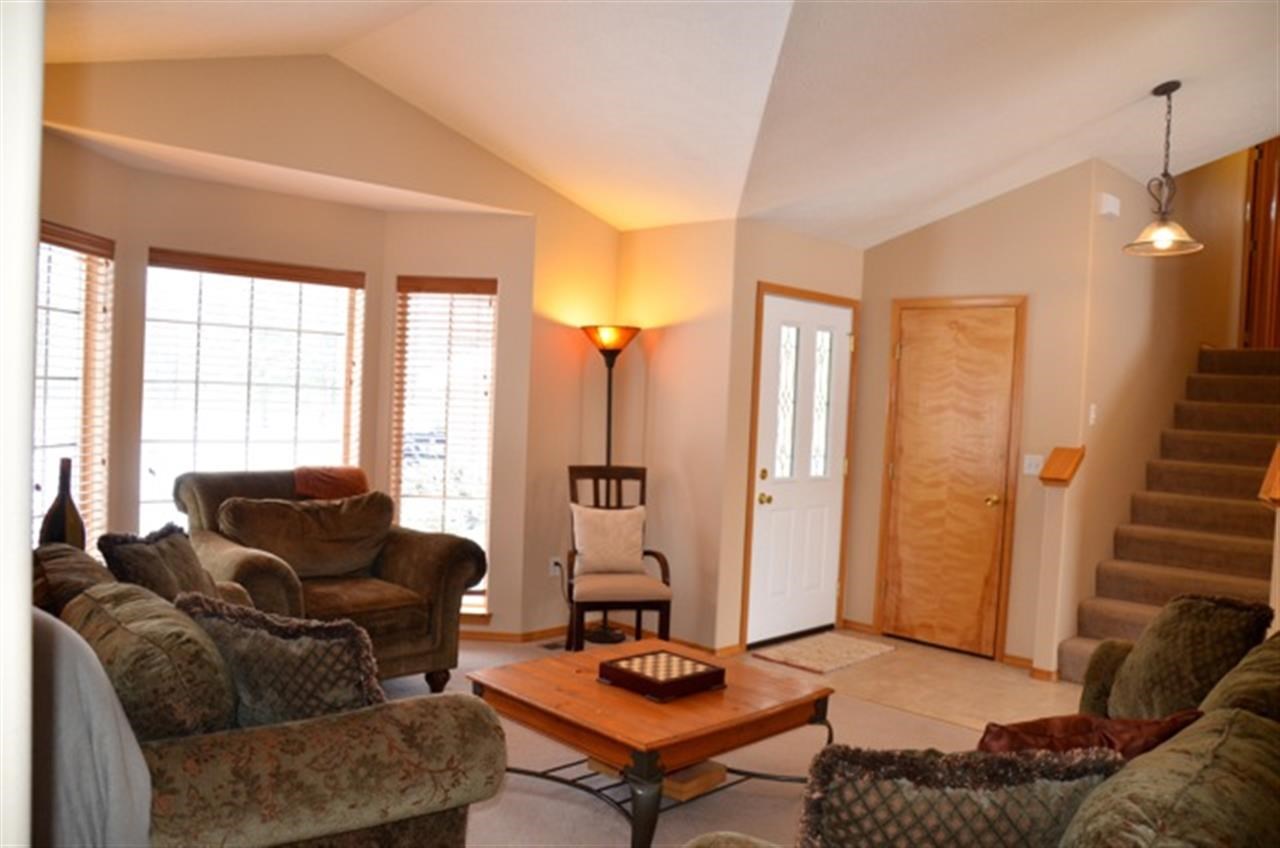 24818 E Quincee Ln - Photo 3