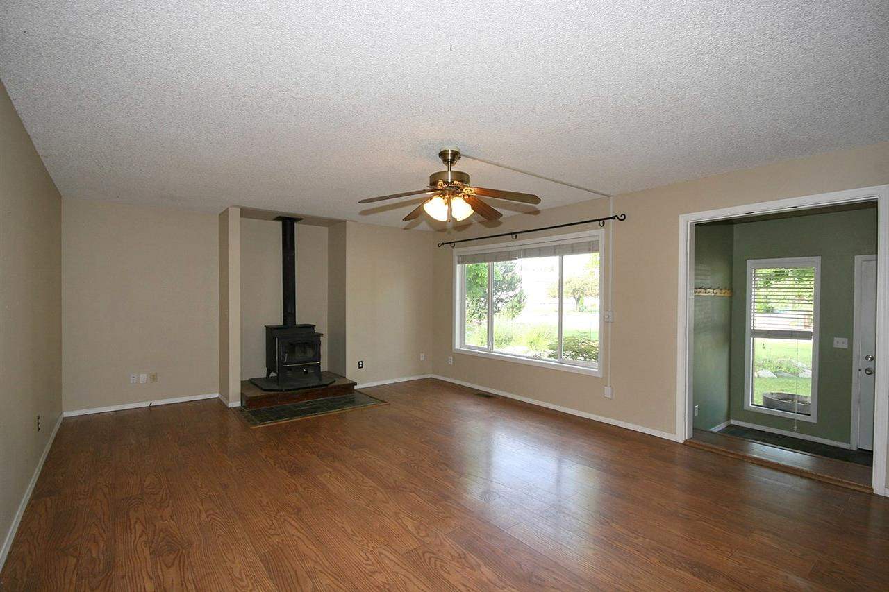4112 N Simpson Rd - Photo 2