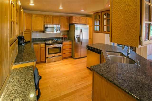 1627 W Euclid - Photo 7