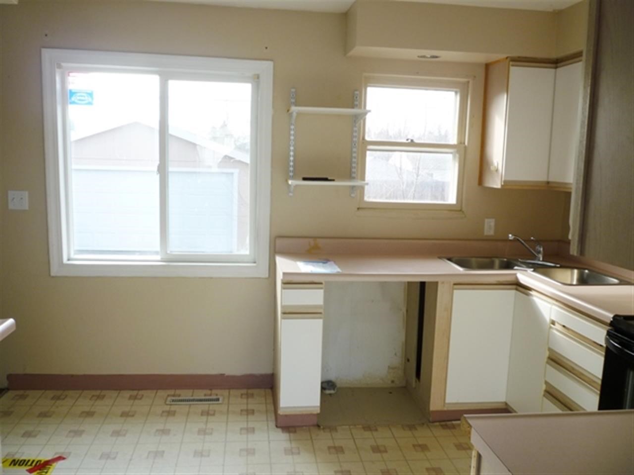 224 E Princeton Ave - Photo 5