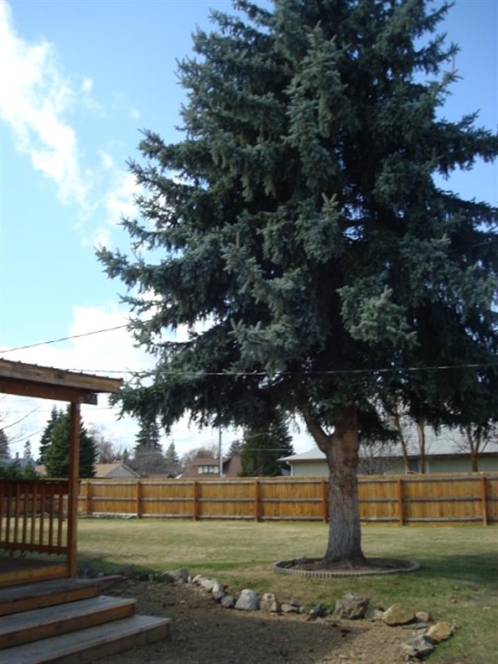 623 E Queen Ave - Photo 14