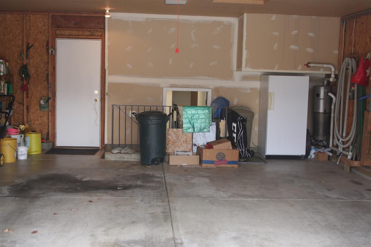920 N Wright Blvd - Photo 14
