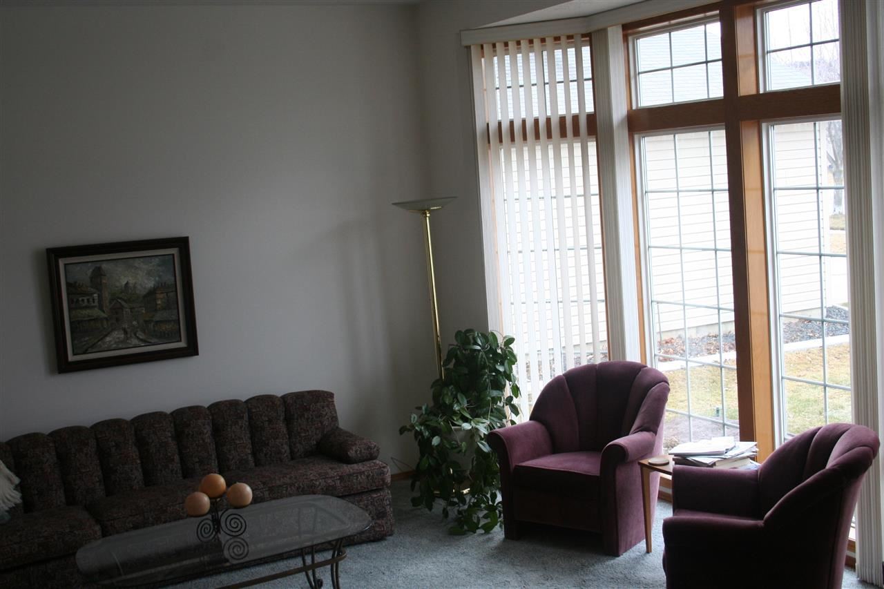 920 N Wright Blvd - Photo 6