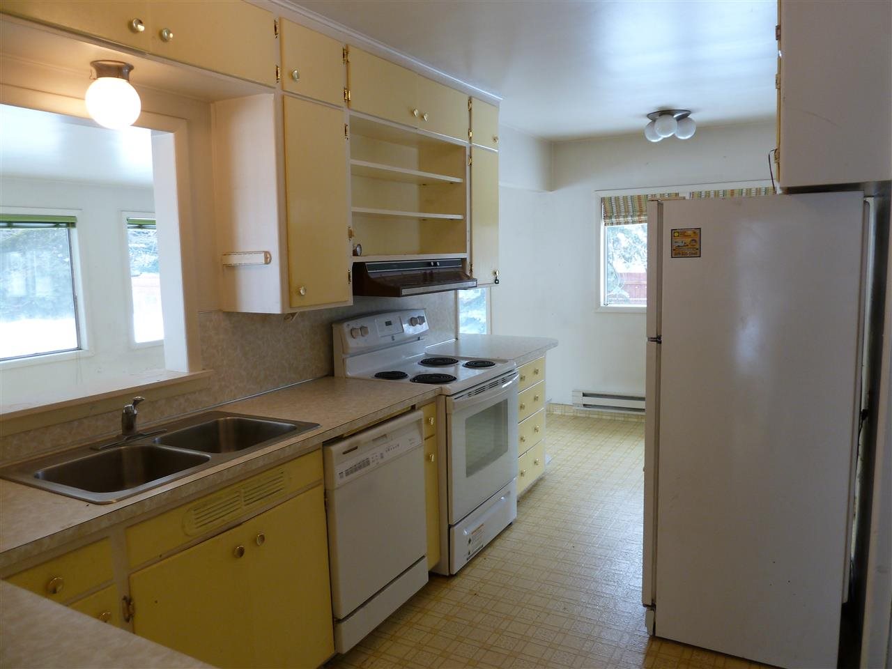13316 E 15th - Photo 4
