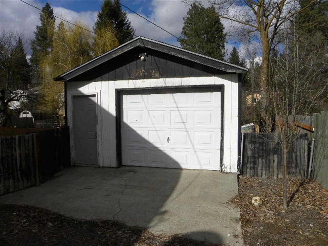 1227 E 16TH - Photo 15