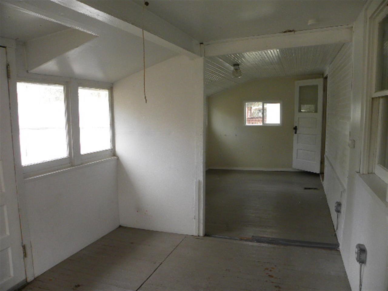 1227 E 16TH - Photo 17