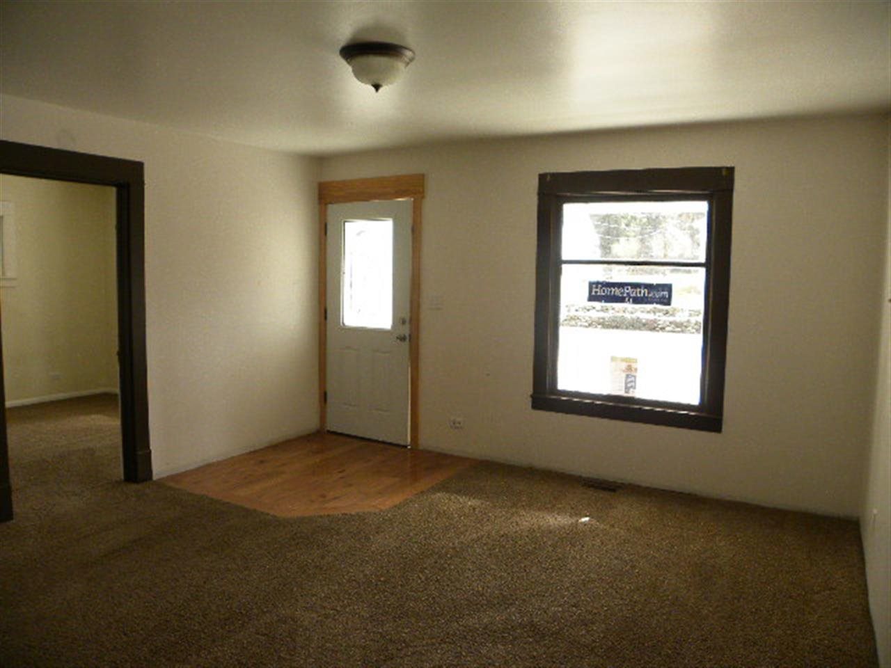 1227 E 16TH - Photo 3