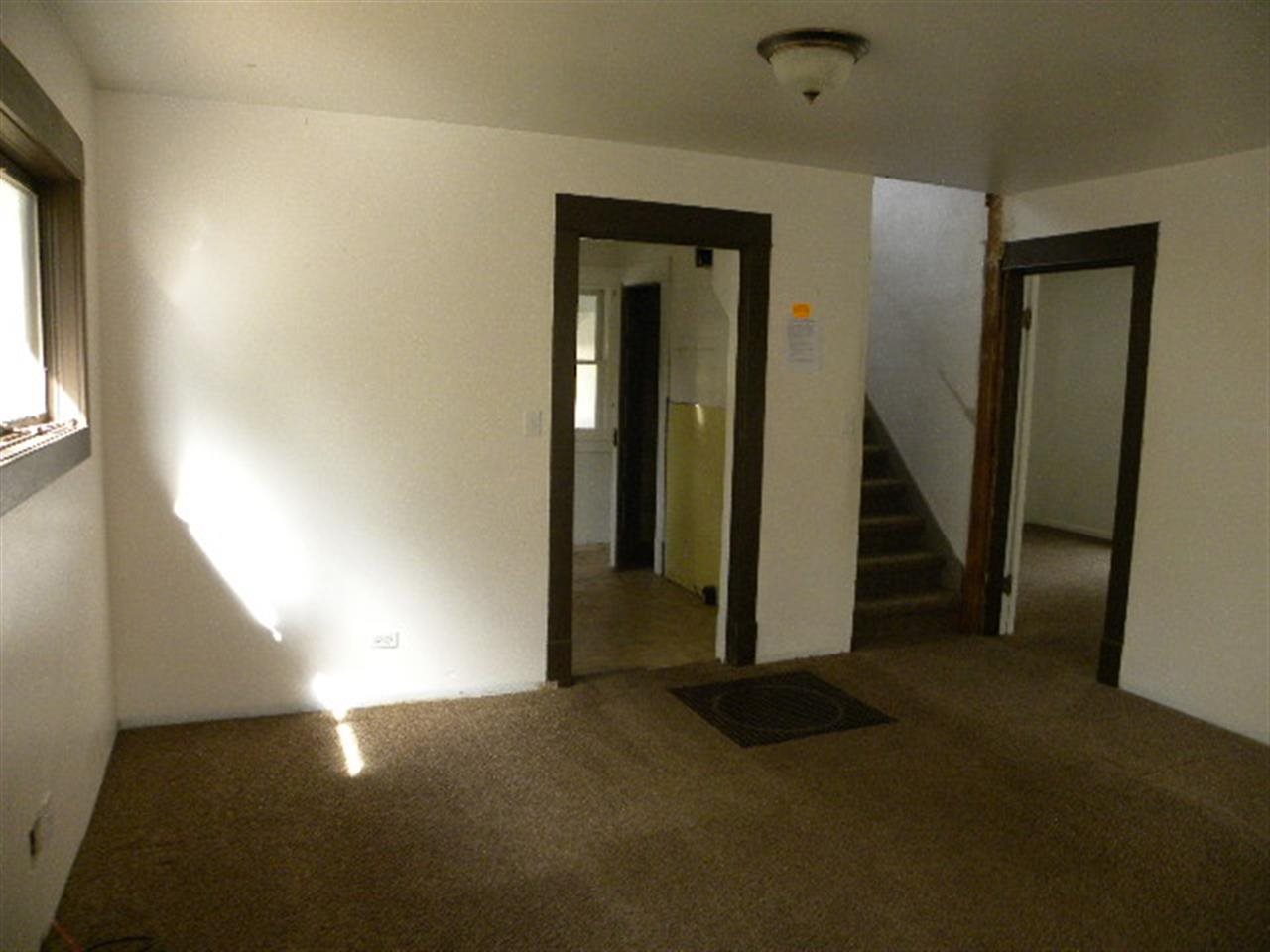 1227 E 16TH - Photo 9