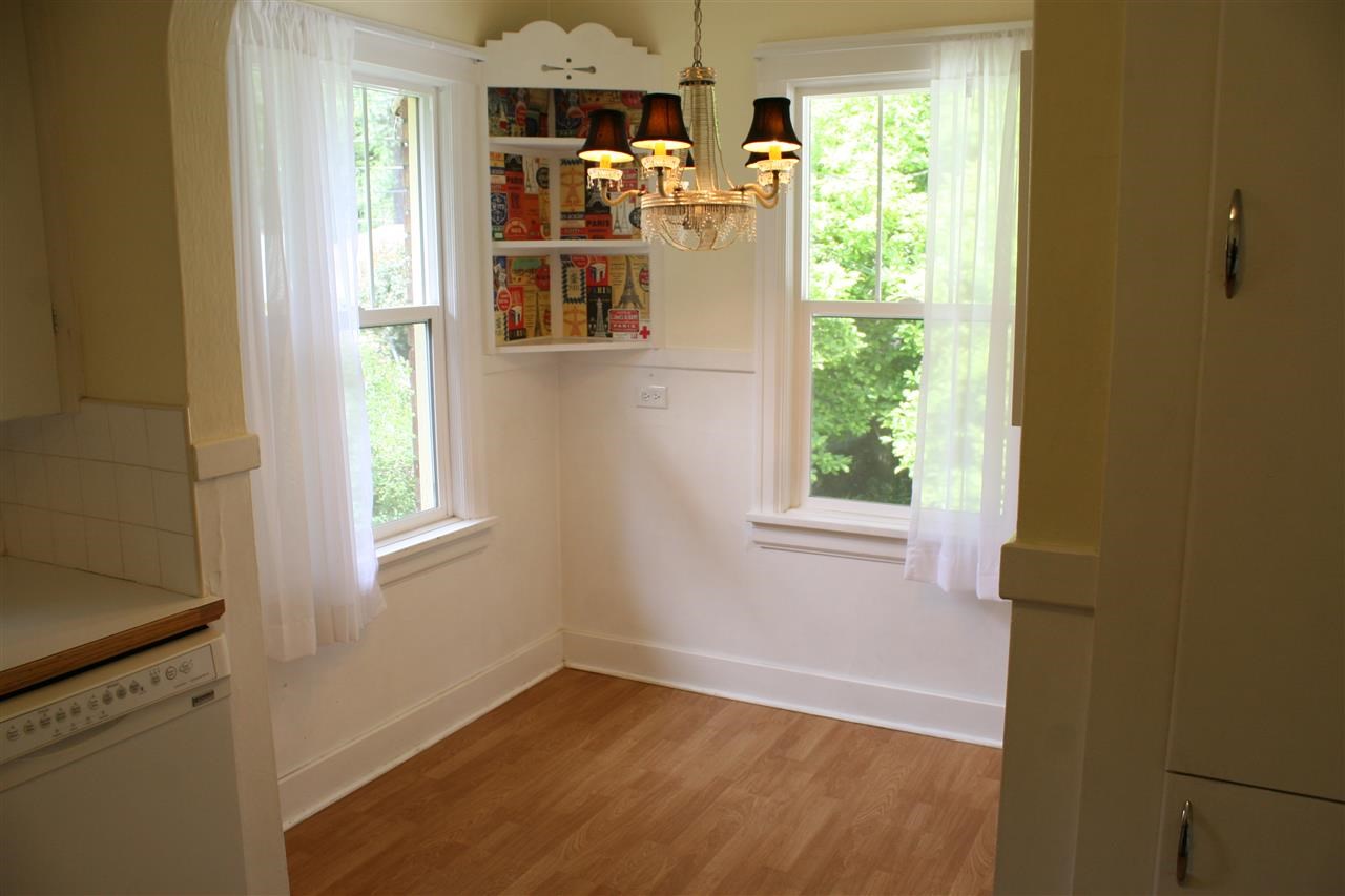 218 W 25TH - Photo 5