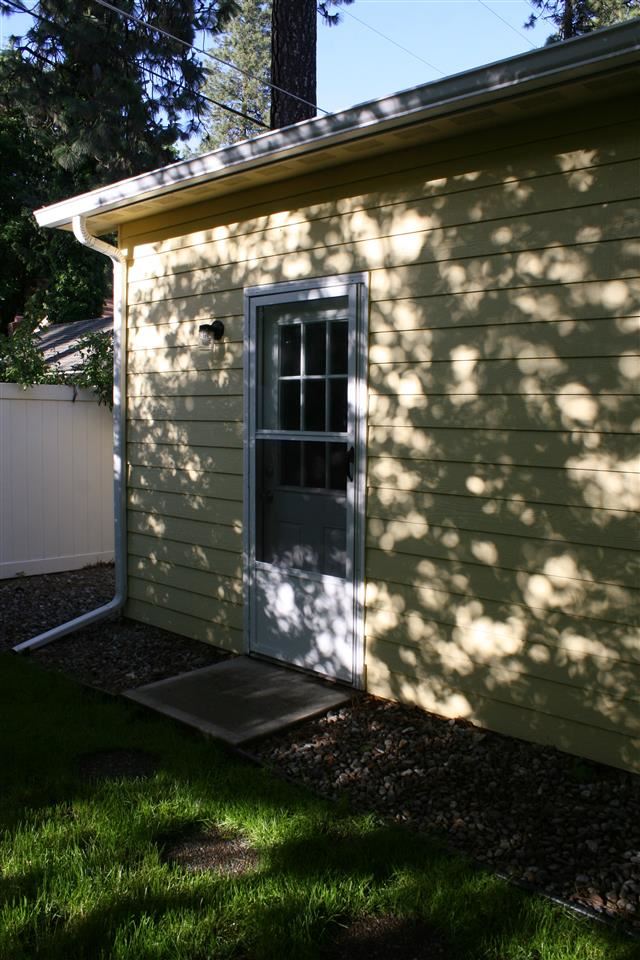 218 W 25TH - Photo 10