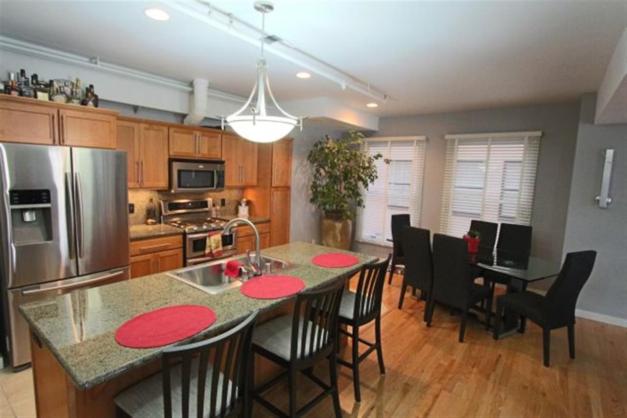 315 W Riverside Ave - Photo 5