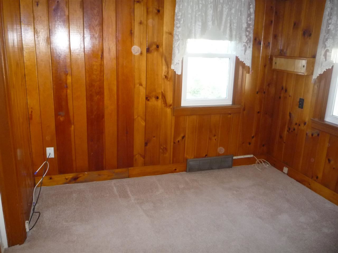 913 E Walton Ave - Photo 9