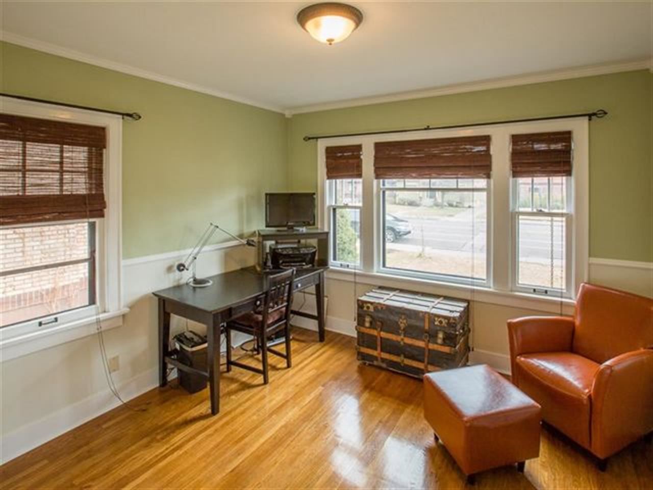 2607 N Howard St - Photo 9