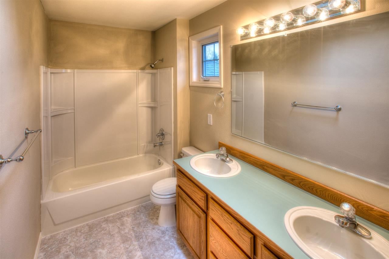 23224 E Colony Ct - Photo 14