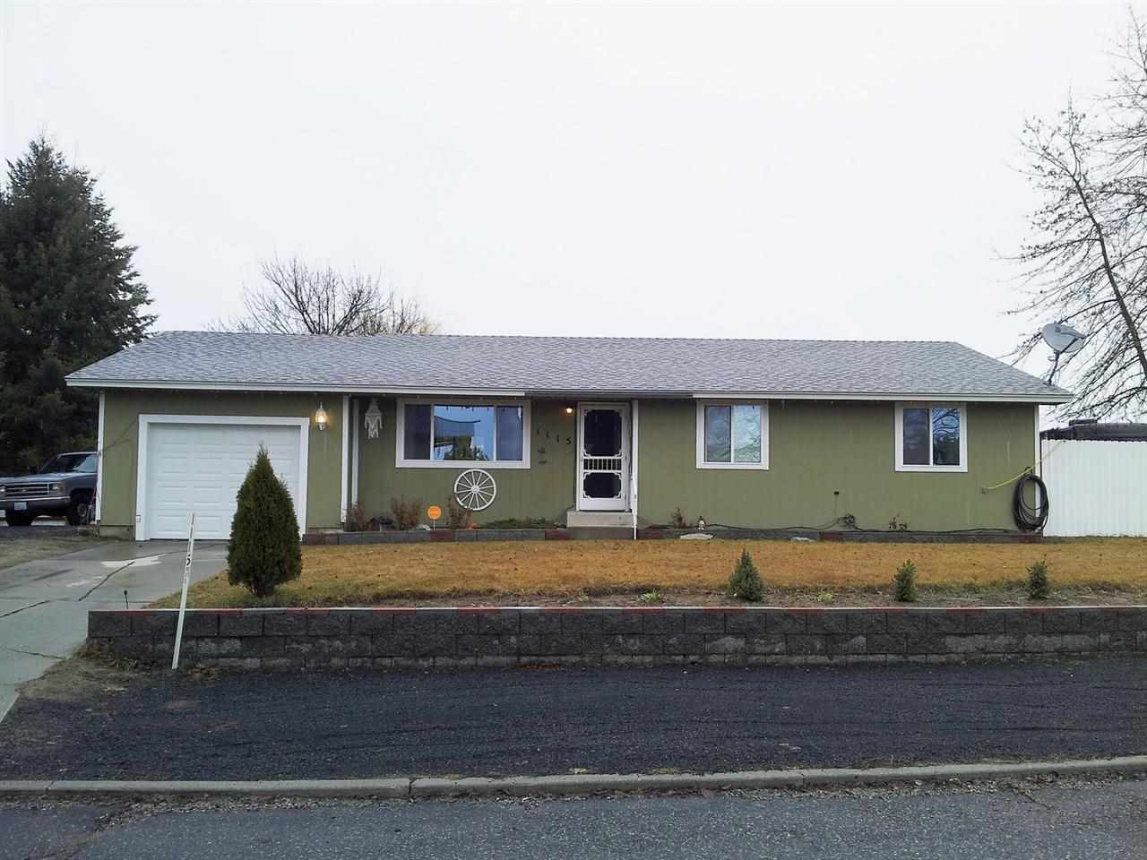 1115 E 5th St - Photo 14