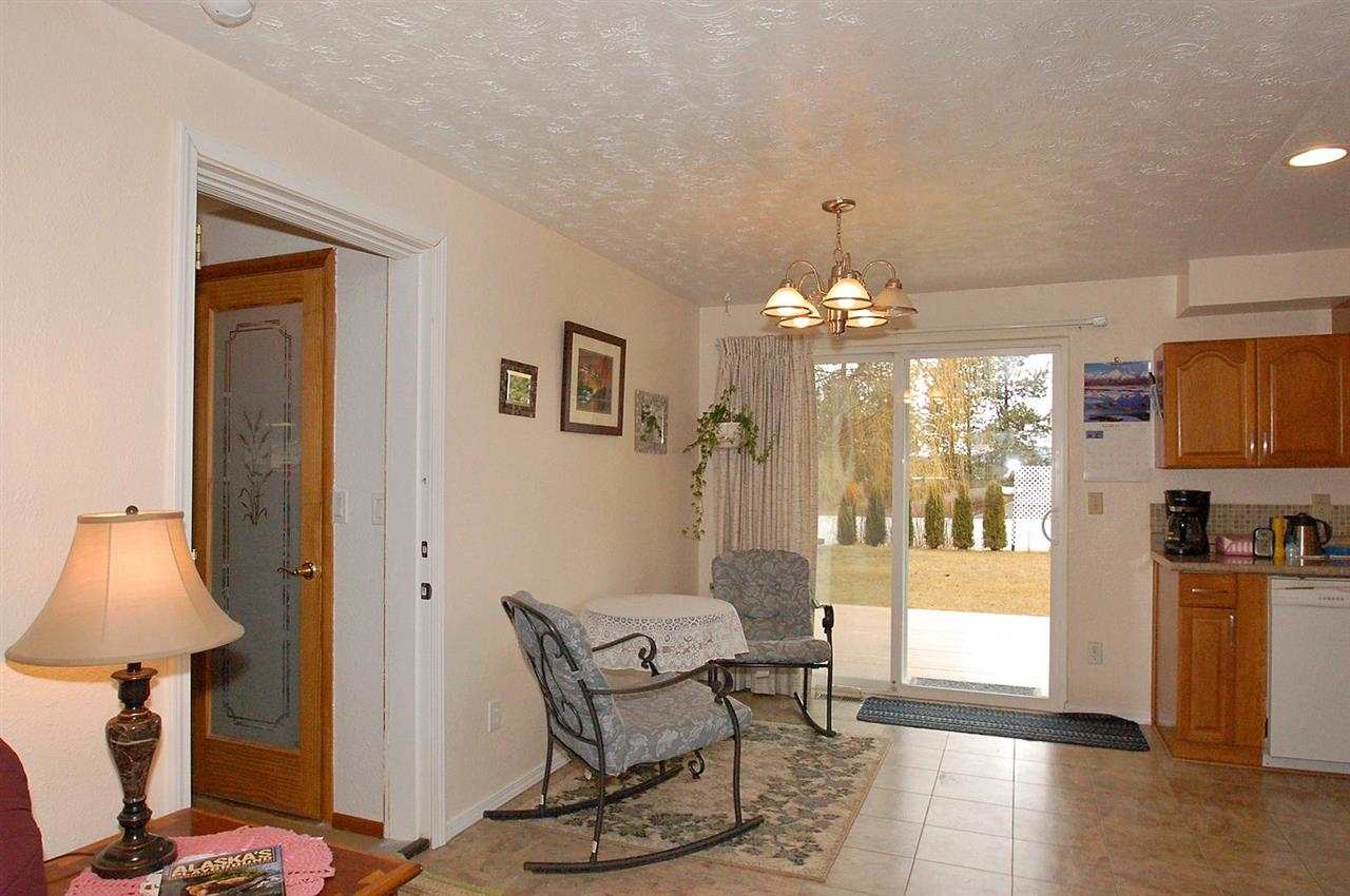 1115 E 5th St - Photo 5