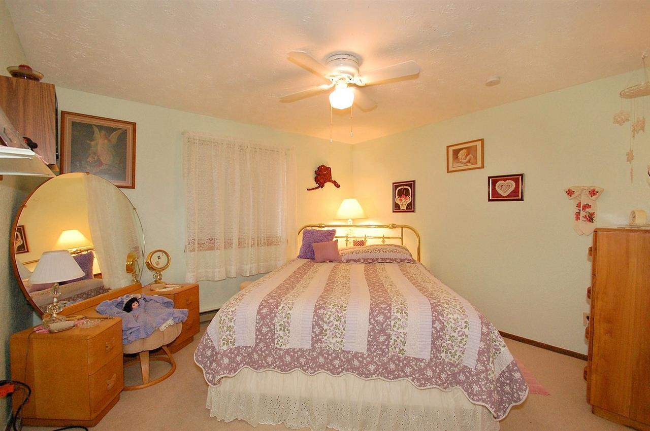 1115 E 5th St - Photo 10