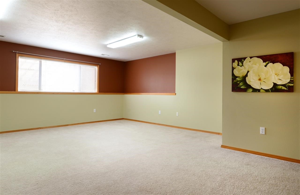 24215 E Pinehurst - Photo 13