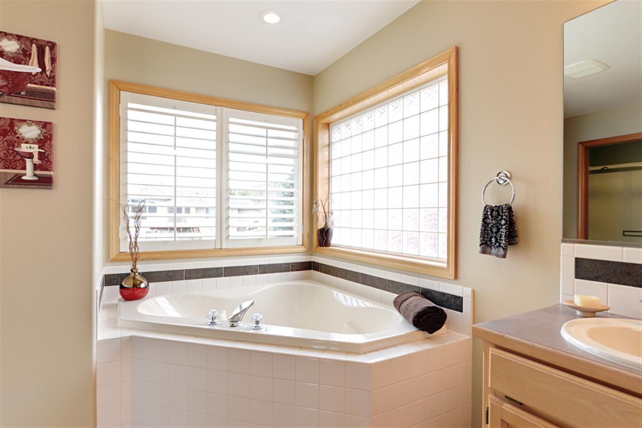 24215 E Pinehurst - Photo 10